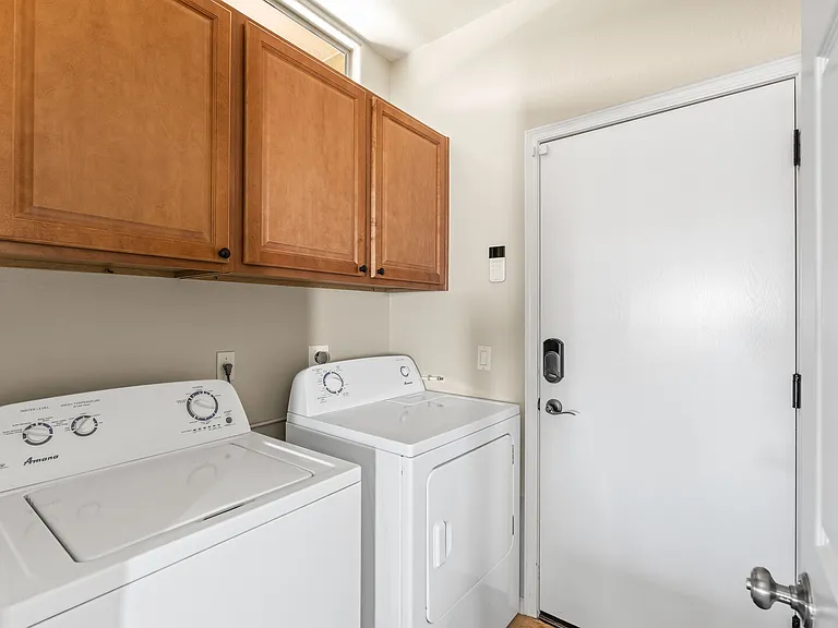 E Gail Rd — Photo 12