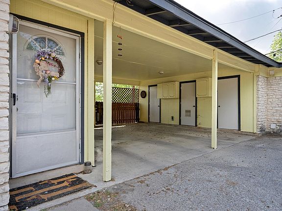 5th image of 3313 S Oak Dr