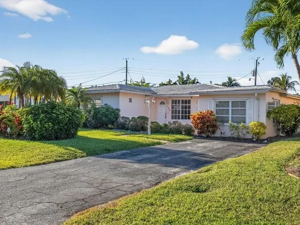 124 Almar Drive, Wilton Manors, FL 33334