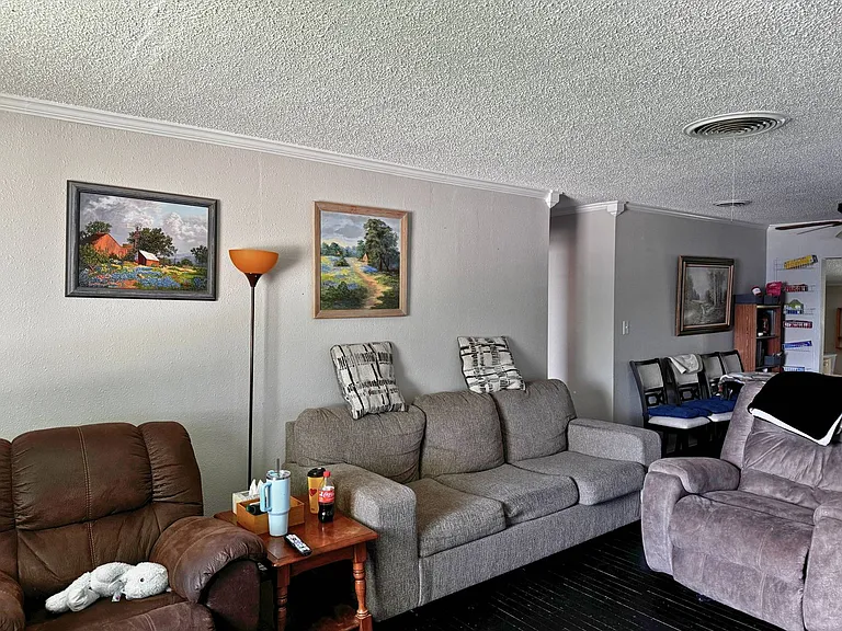 1609 Sunnyside Ln — Photo 4