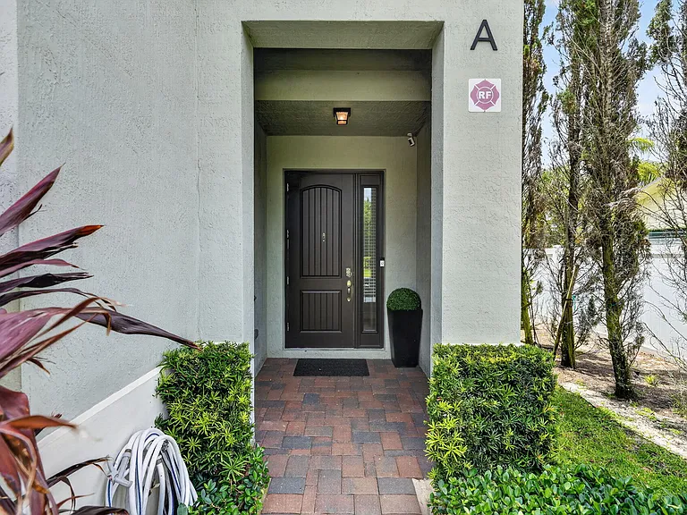 1950 Juno Landing Ln — Photo 7
