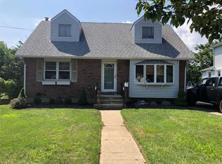 164 Oldfield Ave, Amityville, NY 11701