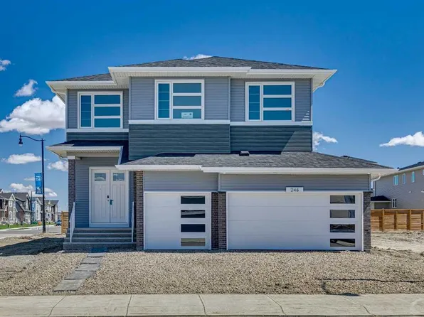246 W Dawson Wharf Rise, Chestermere, AB T1X 2X3