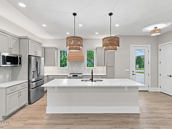 5th image of 6907 N Lagoon Dr