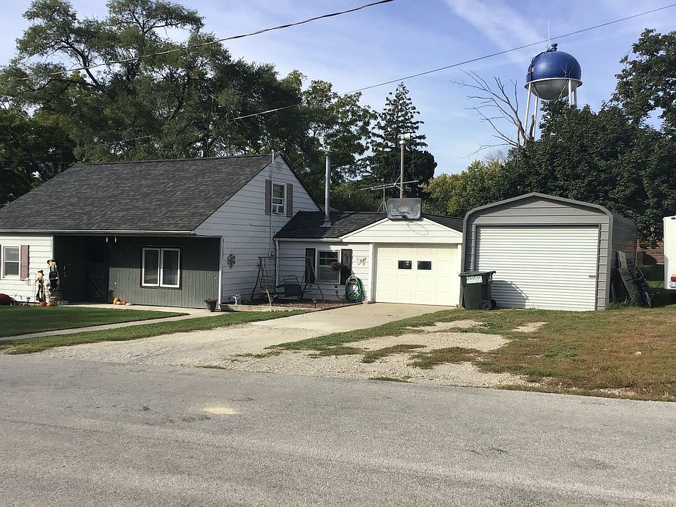 260 Center St, Martensdale, IA 50160 Zillow