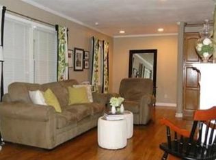 636 E 69th Ter, Kansas City, MO 64131