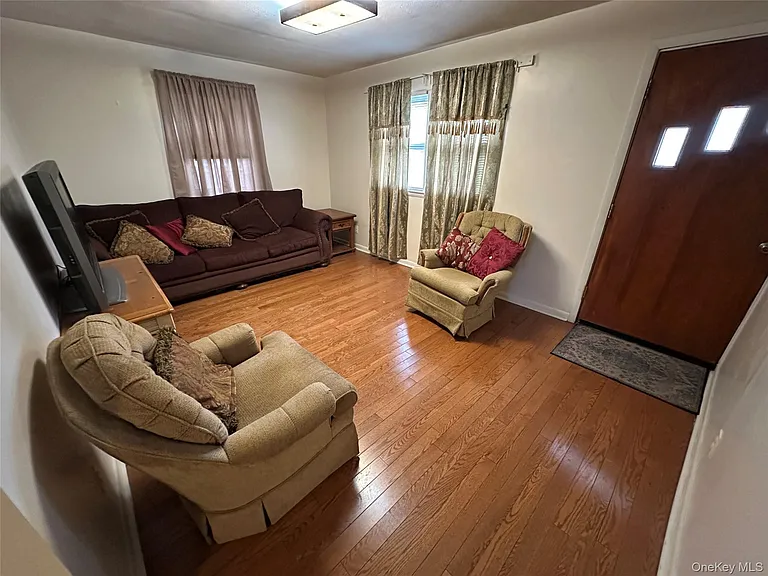 5 Hamilton St #1 — Photo 5
