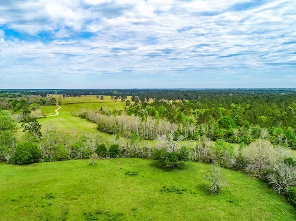 40902 Highway 105, Batson, TX 77519