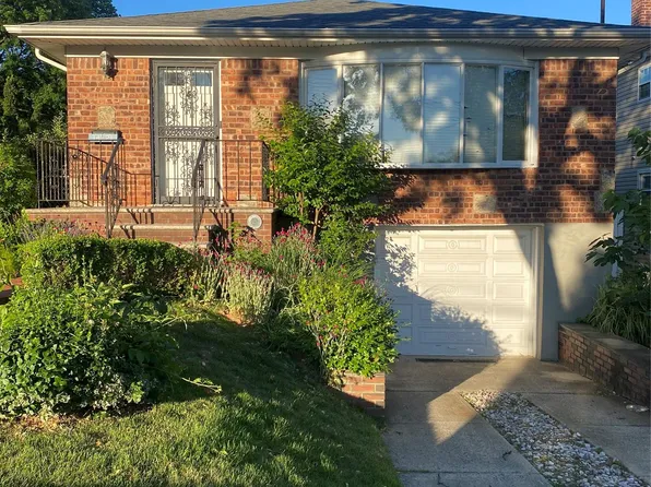 14-21 137th Street, College Point, NY 11356