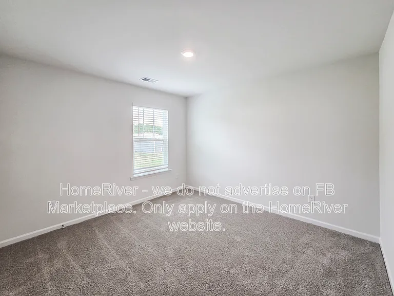 3916 Ashton Dr NW — Photo 16