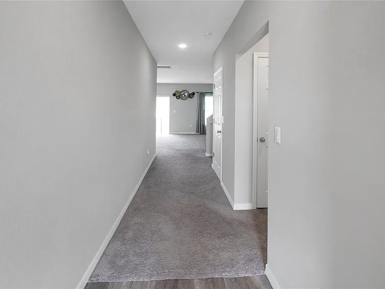 12737 Tannencrest Dr — Photo 4