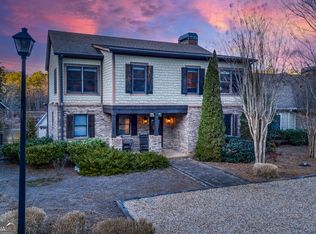 43 Seasons View Ct, Clarkesville, GA 30523