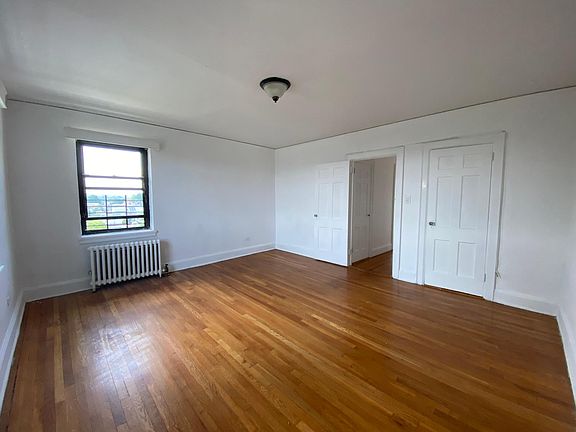 5th image of 65 Wesley Ave APT 5A