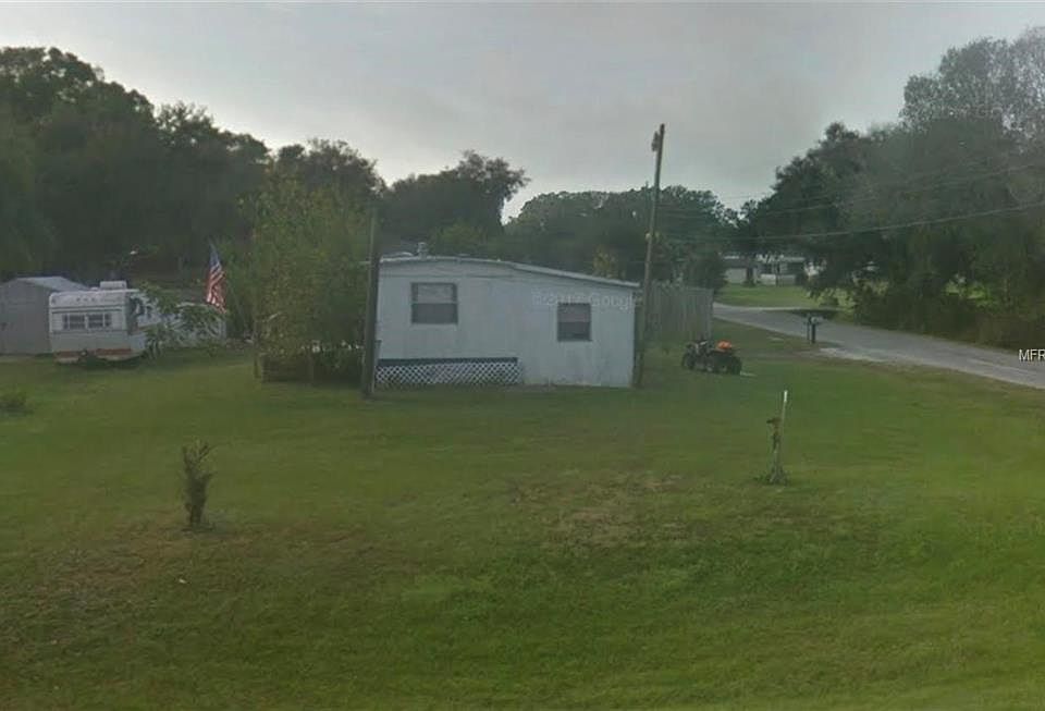 1st image of 25 Helen Dr