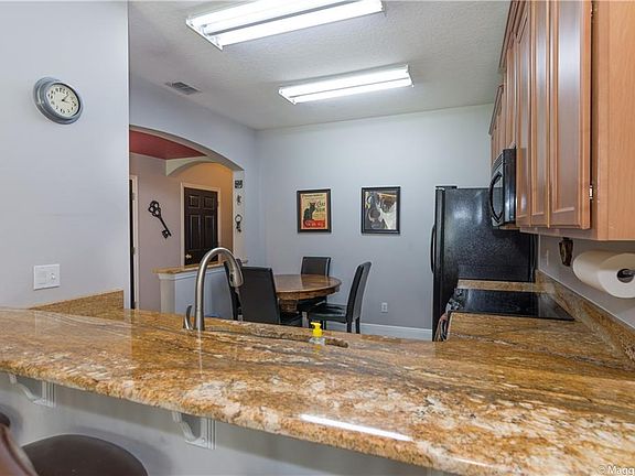 5th image of 2217 Leland Ln