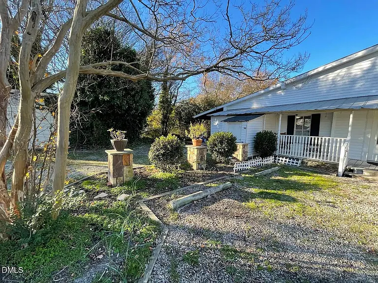 3041 Carpenter Upchurch Rd — Photo 17