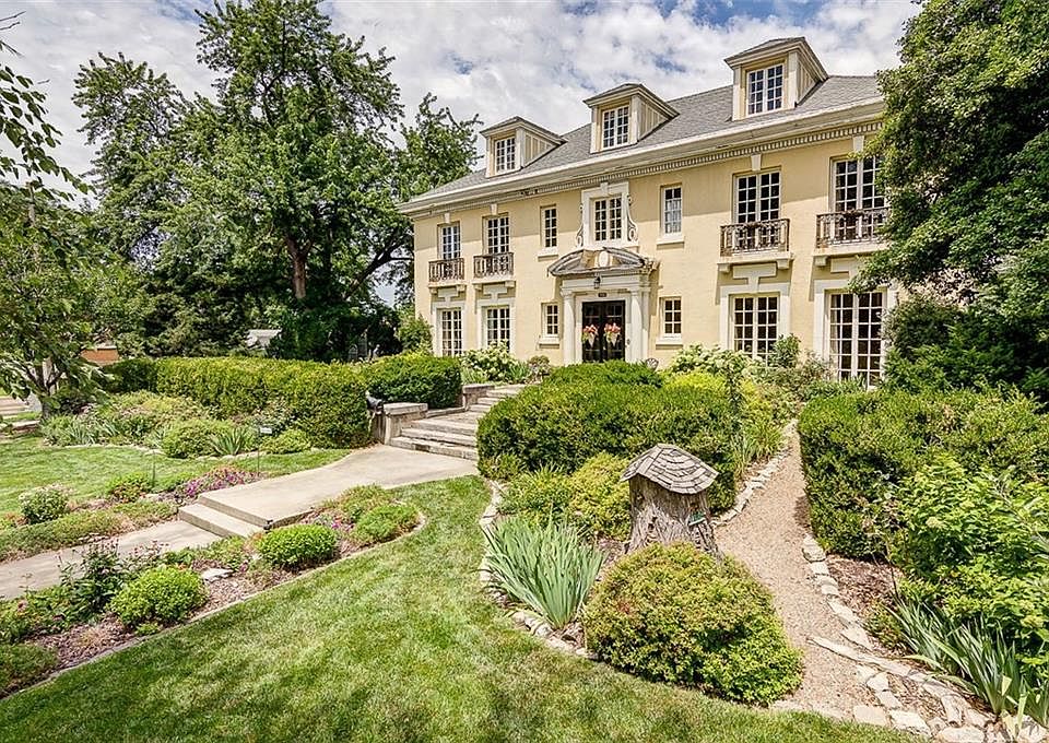 1901 Clay St, Saint Joseph, MO 64501 Zillow