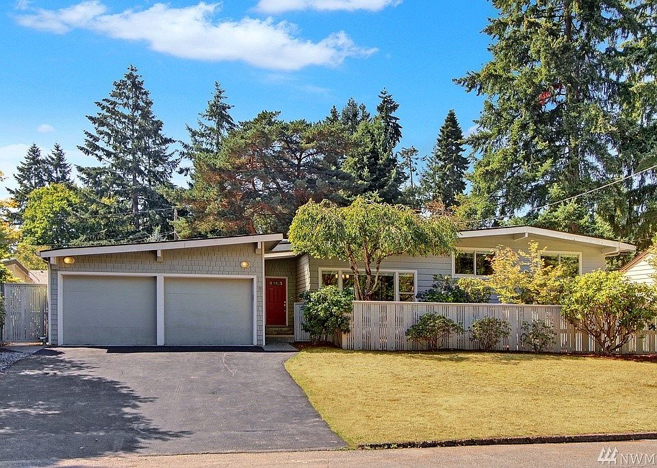 1st image of 211 Lake Hills Blvd