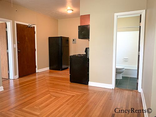 2nd image of 911 Clinton Springs Ave APT 9