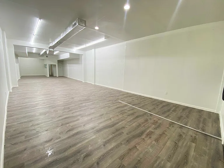 1433 Vernon Rd — Photo 14