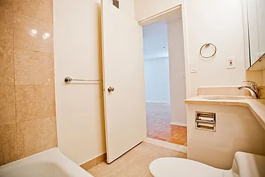 Rented by Royal Operation System