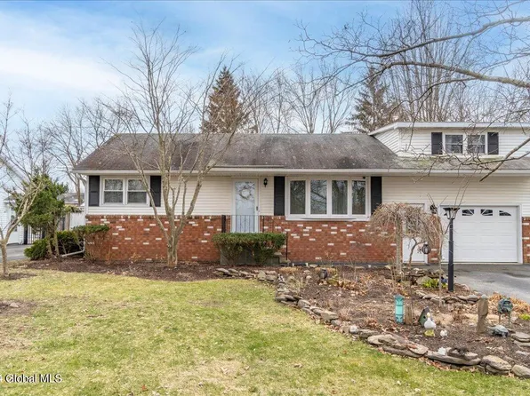 168 Dahlia Street, Schenectady, NY 12306