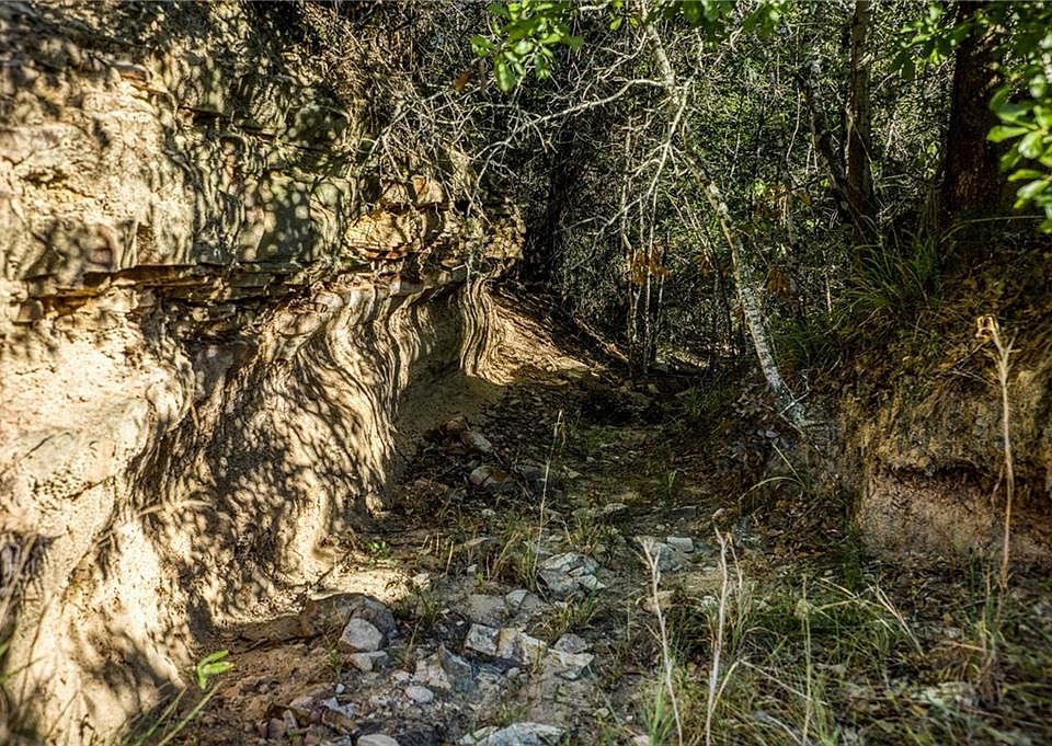 Fm 154, Muldoon, TX 78949 Zillow