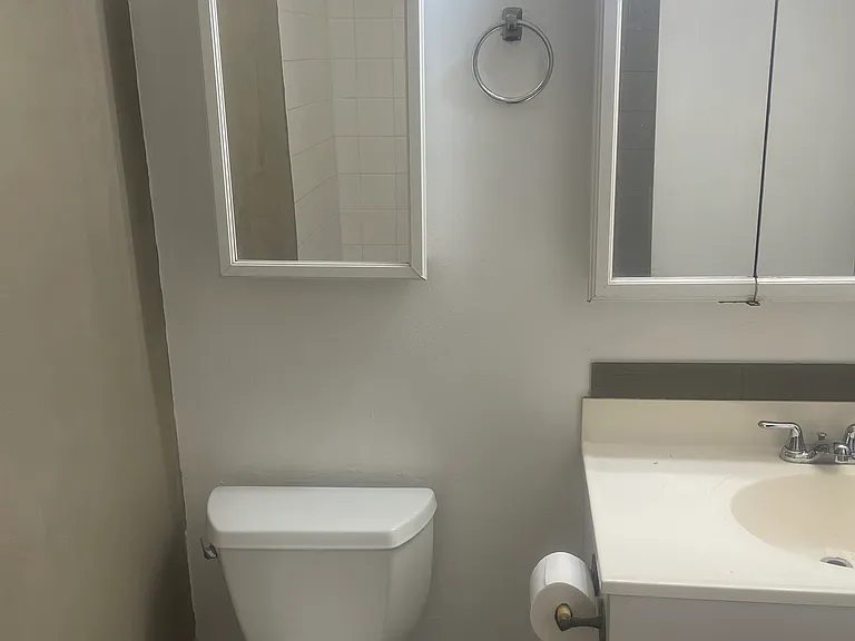 509 W Main St #5 — Photo 17