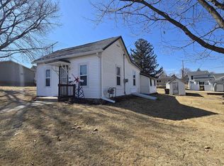 331 S Jackson St, Lancaster, WI 53813