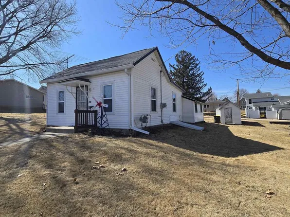 331 South Jackson Street, Lancaster, WI 53813