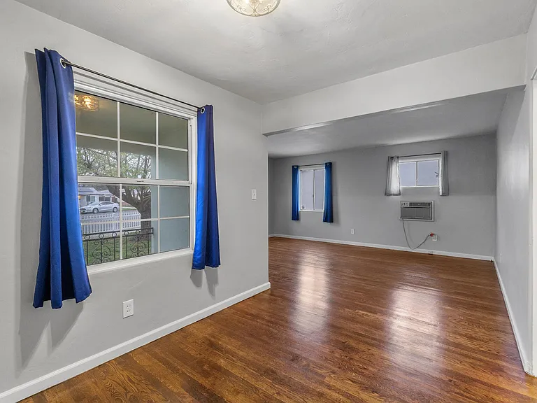 514 Prescott Ave — Photo 11