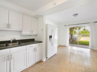 9420 SW 170th St APT 202, Palmetto Bay, FL 33157