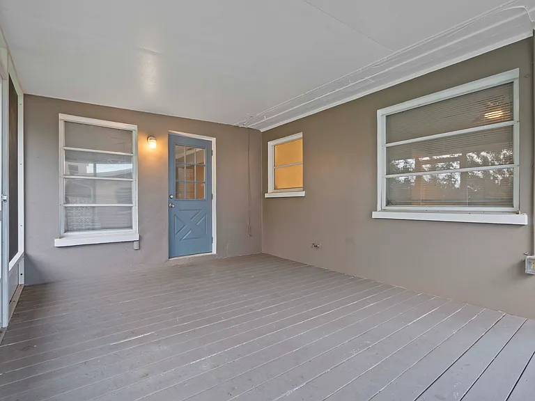 2192 Belmar Dr — Photo 36