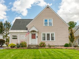 229 Wellington Rd, Syracuse, NY 13214