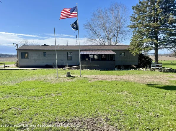 7394 Reeder Rd, Lyons, MI 48851