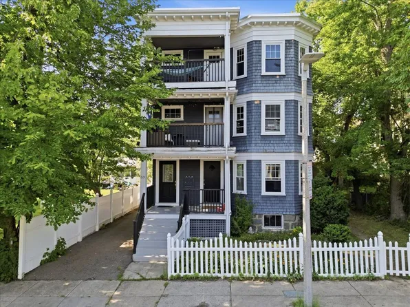 53 Torrey St #1, Dorchester, MA 02124