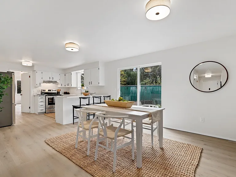 3601 NE 145th St — Photo 9
