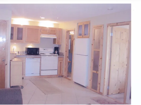 137 Laurel Mountain Rd #109, Mammoth Lakes, CA 93546