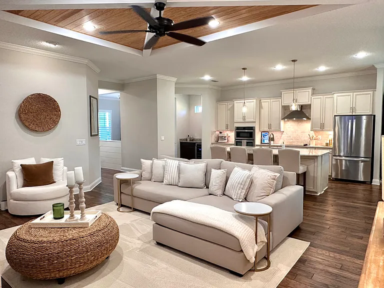 1600 Plantation Oaks Ln — Photo 4