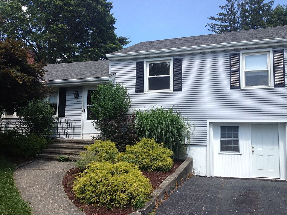 96 Derby Place