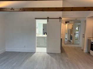 60 Woodland Rd, North Hampton, NH 03862