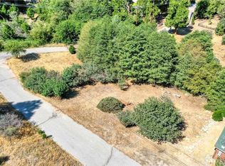 430 Alder Ln, Cedar Glen, CA 92321
