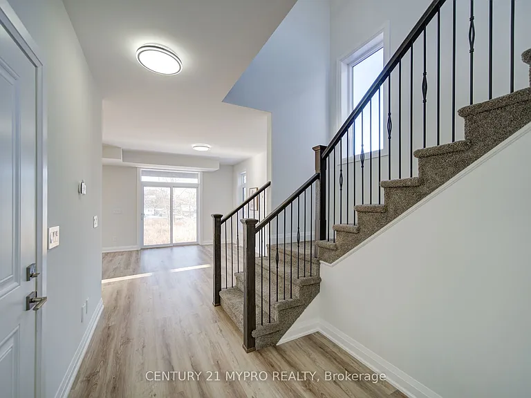 13 Lillys Ct — Photo 7