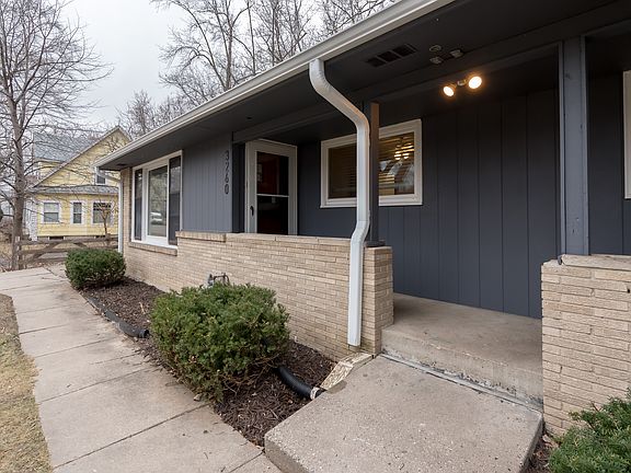 Entrance to 3260 France Ave N.