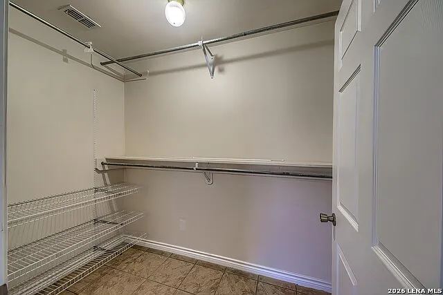8406 Deer Holw — Photo 21