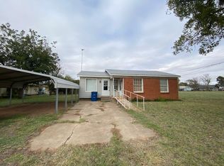 1003 7th St, Rule, TX 79547