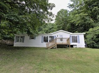 63 Metcalfe Rd, Bennington, VT 05201