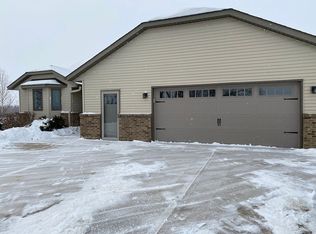 5345 Lathrop Ave NW, Annandale, MN 55302