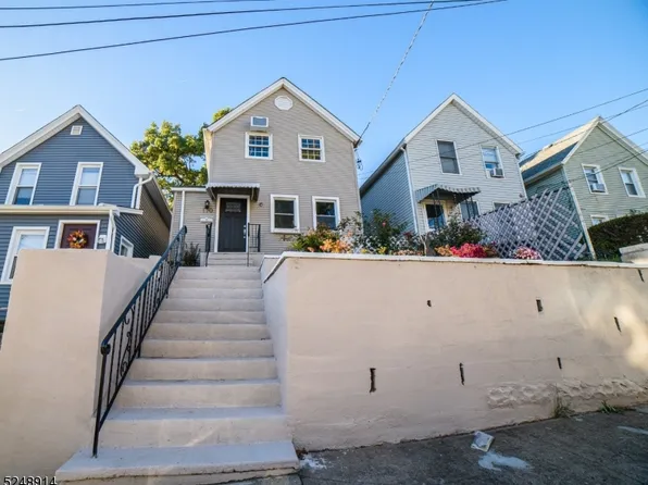 110 Linden Ave, Clifton City, NJ 07014