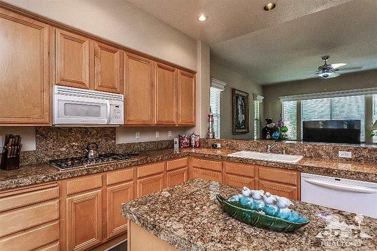 2nd image of 71 San Marino Cir